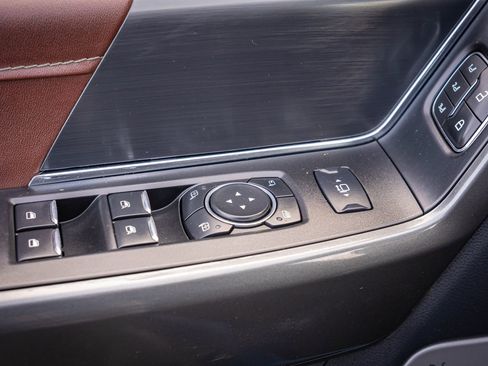 Used 2023 Ford F150 Lariat w/ Equipment Group 502A High image 13