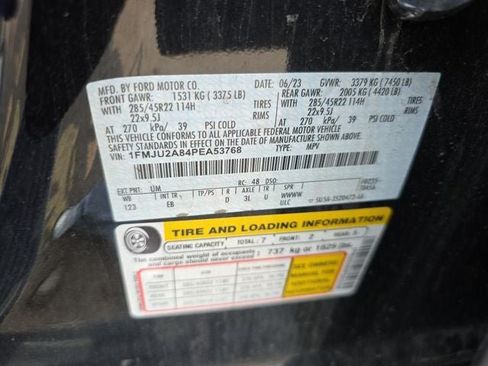 Used 2023 Ford Expedition Limited AWD/4WD image 13