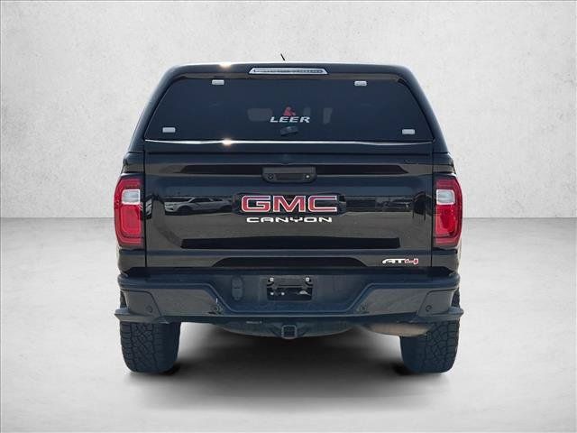 Used 2023 GMC Canyon AT4 w/ AT4 Premium Package AWD/4WD image 6