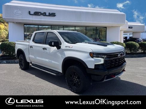Used 2022 Chevrolet Silverado 1500 ZR2 w/ Technology Package image 7
