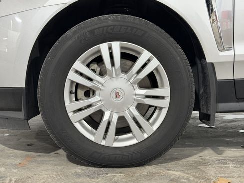 Used 2014 Cadillac SRX FWD image 11