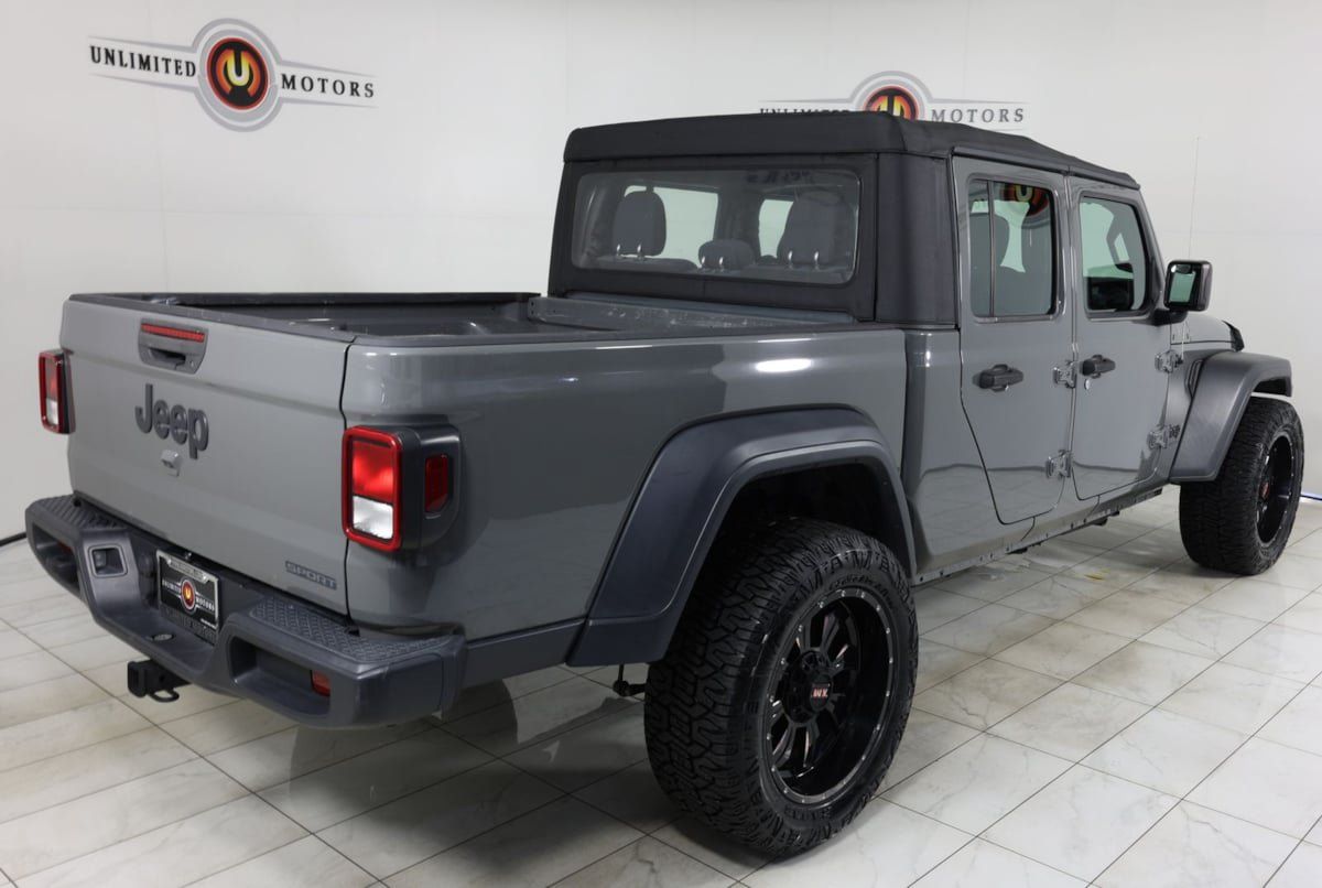 Used 2021 Jeep Gladiator Sport AWD/4WD image 3