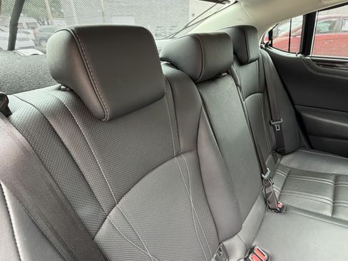 Used 2019 Lexus ES 350 Ultra Luxury w/ Accessory Package 2 FWD image 41