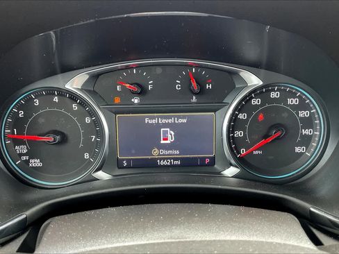 Used 2023 Chevrolet Equinox RS w/ RS Leather Package image 20