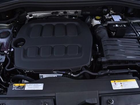 New 2026 Volkswagen Tiguan SEL R-Line AWD/4WD image 25