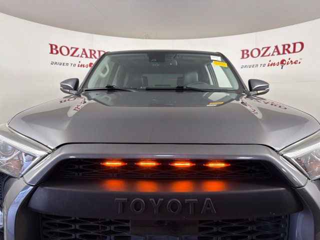 Used 2020 Toyota 4Runner SR5 Premium w/ Moonroof Package RWD image 4