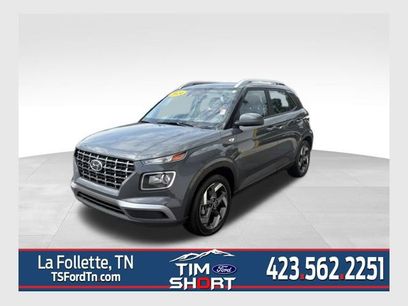 Used 2024 Hyundai Venue SEL