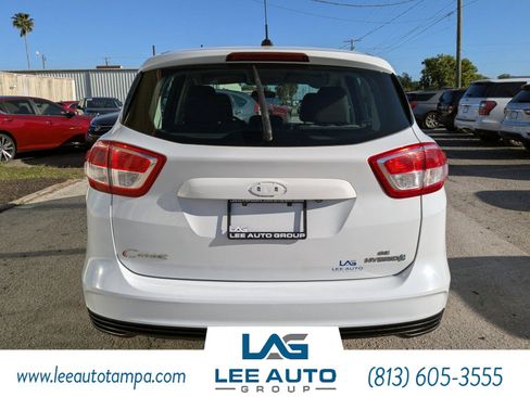 Used 2017 Ford C-MAX SE image 4