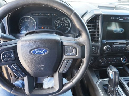 Used 2017 Ford F150 XLT w/ Equipment Group 302A Luxury AWD/4WD image 9