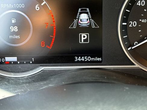 Used 2020 Nissan Kicks SR w/ SR Premium Package FWD image 19