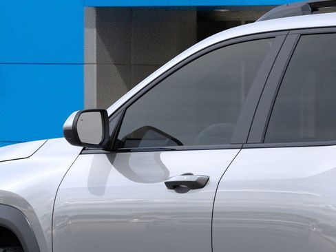 New 2026 Chevrolet Equinox ACTIV image 12