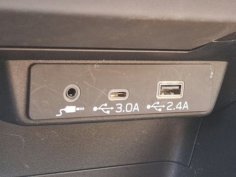 Certified 2024 Subaru Crosstrek 2.0i Premium image 24