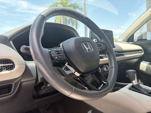 Certified 2024 Honda HR-V EX-L image 22