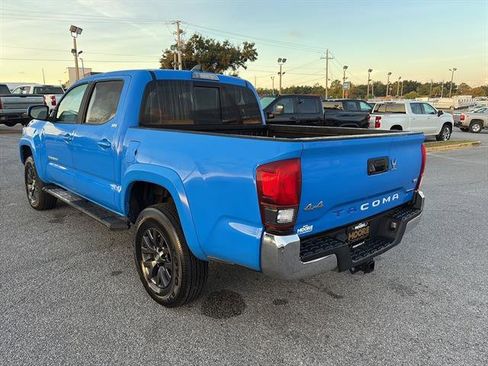 Used 2020 Toyota Tacoma SR5 image 5