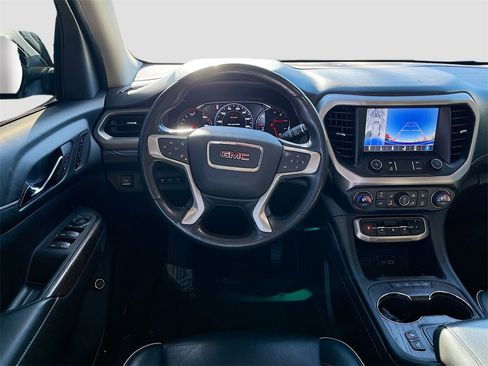 Used 2021 GMC Acadia Denali w/ Denali Technology Package image 24