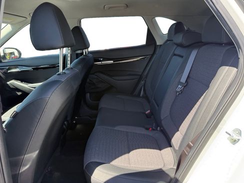 Used 2022 Kia Seltos S image 16