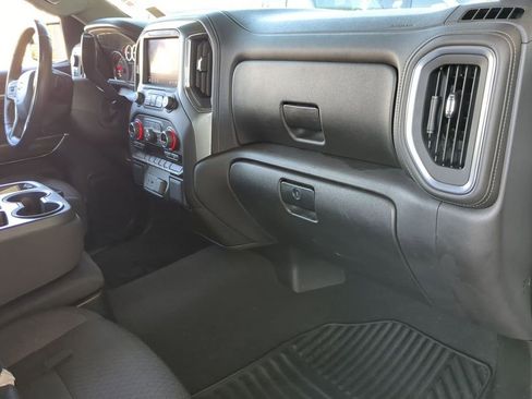 Used 2022 Chevrolet Silverado 1500 LT w/ Diesel Off-Road Package image 18