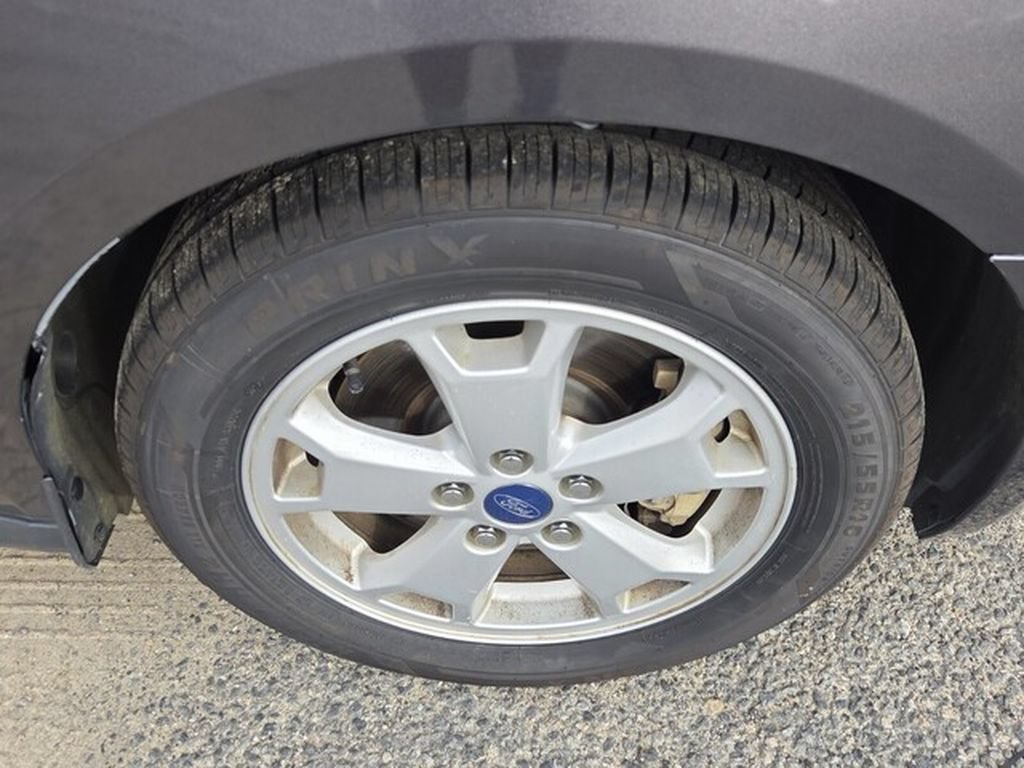 Used 2016 Ford Transit Connect Titanium FWD image 18
