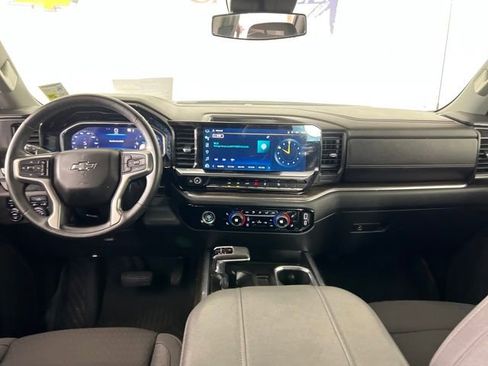 Used 2023 Chevrolet Silverado 1500 RST image 14