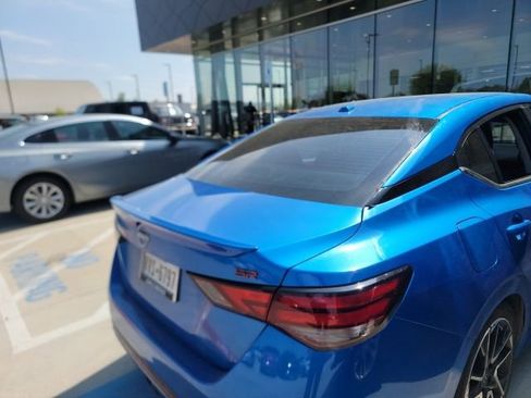 Used 2024 Nissan Sentra SR image 3