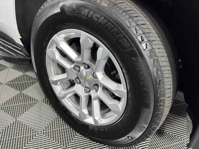 Used 2025 Chevrolet Tahoe LT RWD image 15