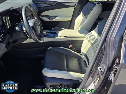 Used 2024 Lexus NX 250 FWD w/ Towing Package (2000 Lbs) image 9