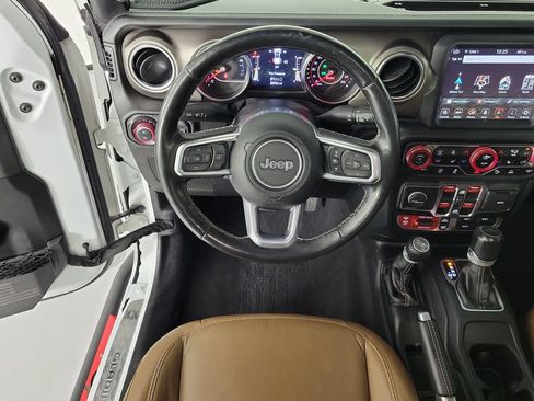 Used 2020 Jeep Gladiator Rubicon AWD/4WD image 11