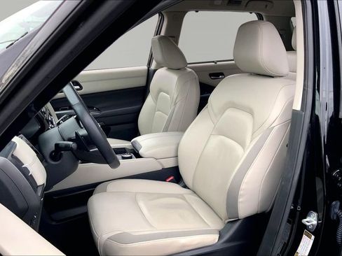 Used 2023 Nissan Pathfinder SL image 15