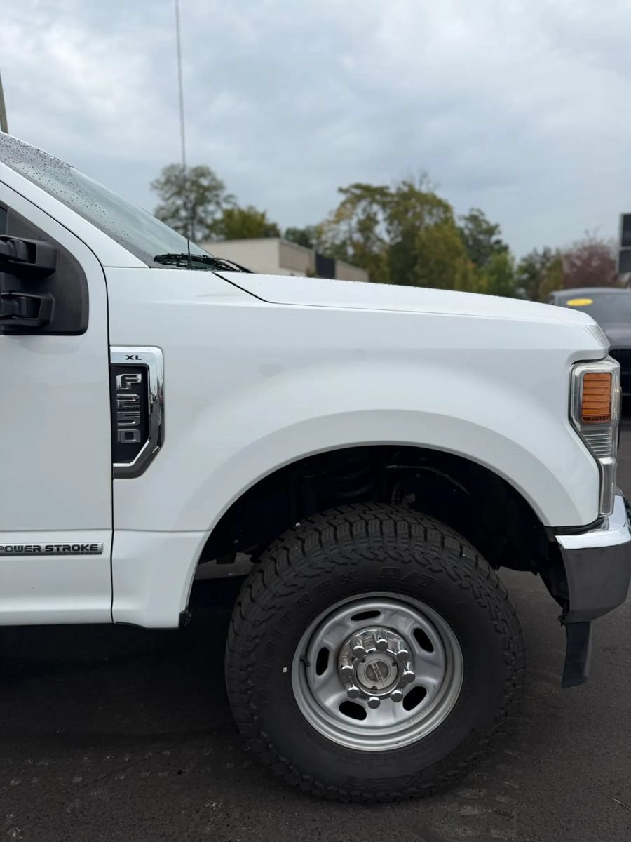 Used 2021 Ford F250 XL w/ Power Equipment Group AWD/4WD image 9