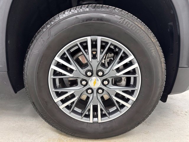 Used 2024 Chevrolet Traverse LS w/ LPO, Floor Liner Package FWD image 33