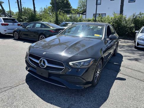 Used 2022 Mercedes-Benz C 300 4MATIC Sedan image 2