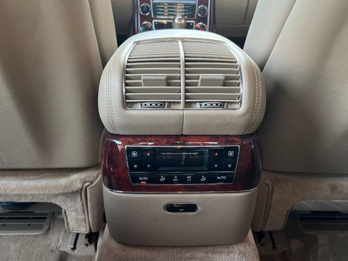 Used 2004 Maybach 57 image 17
