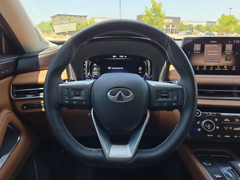 Used 2023 INFINITI QX60 Sensory w/ Vision Package AWD/4WD image 22