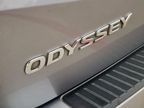 Used 2018 Honda Odyssey LX image 22