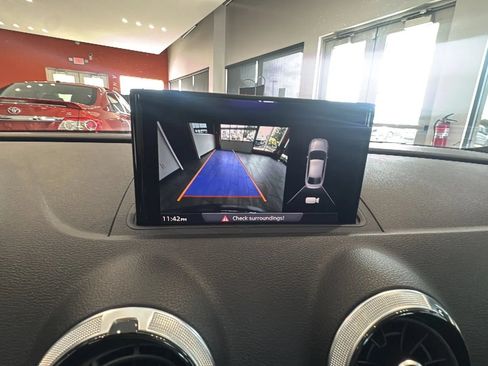 Used 2018 Audi A3 2.0T Premium FWD image 37