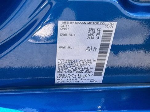 Used 2025 Nissan Altima 2.5 SR FWD image 23