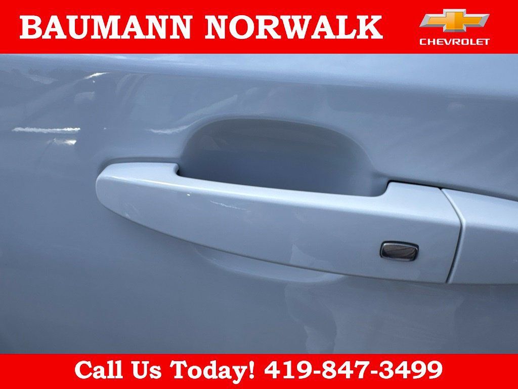 Used 2022 GMC Terrain SLT AWD/4WD image 11