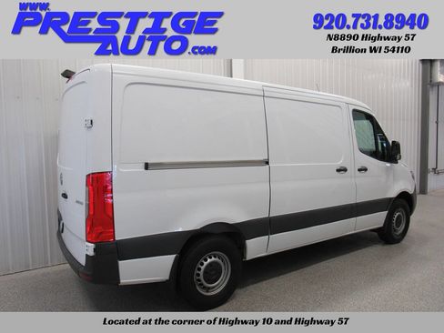 Used 2020 Mercedes-Benz Sprinter 2500 image 4