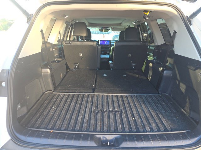 Used 2025 Toyota Grand Highlander AWD Hybrid image 11