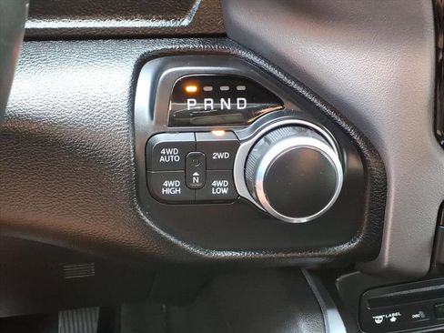 Used 2019 RAM 1500 Big Horn AWD/4WD image 22
