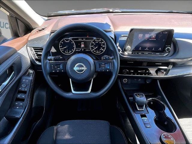 Certified 2023 Nissan Rogue SV AWD/4WD image 17