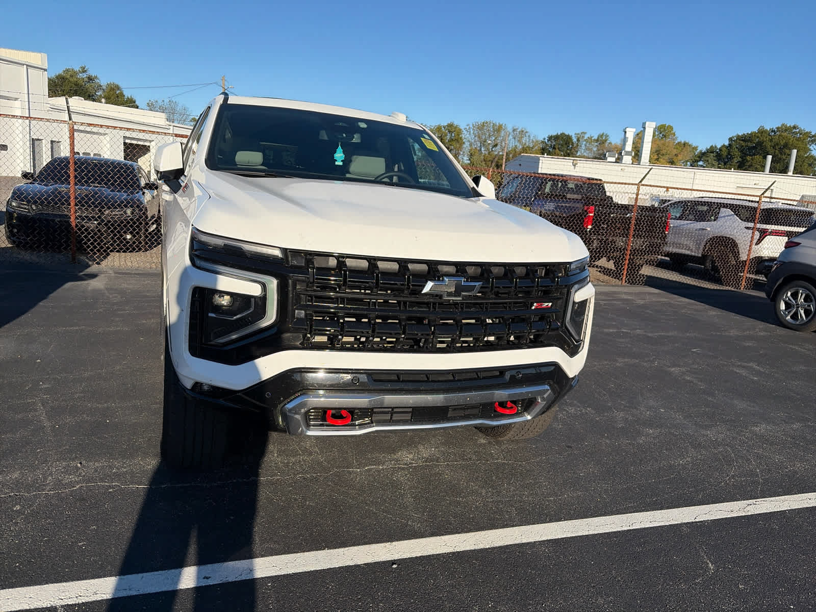 Used 2026 Chevrolet Tahoe Z71 w/ Comfort Package AWD/4WD image 2