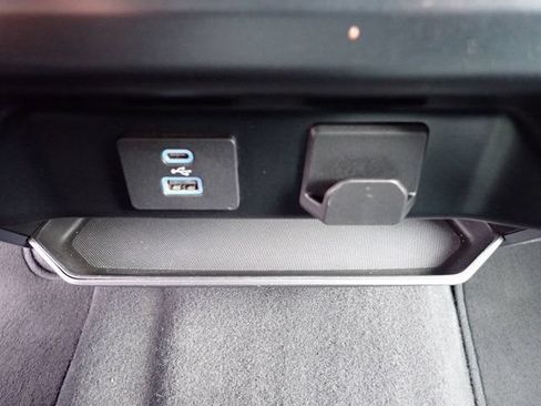 Used 2023 Ford F150 XLT AWD/4WD image 27