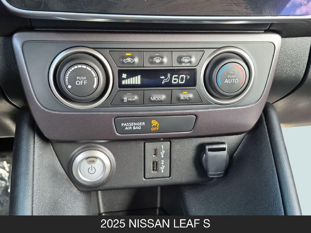 Used 2025 Nissan Leaf S FWD image 22