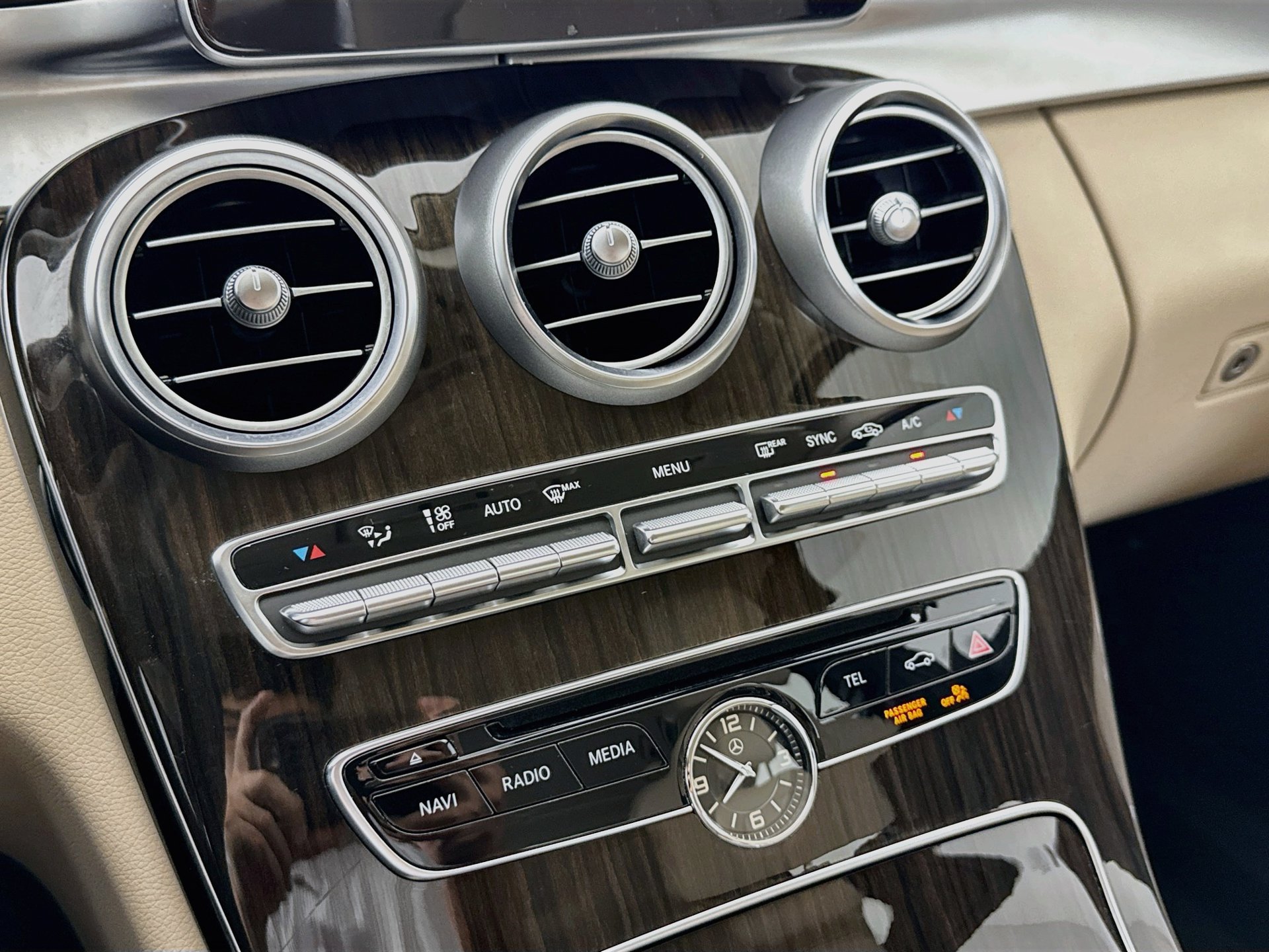 Certified 2017 Mercedes-Benz C 300 Sedan image 17