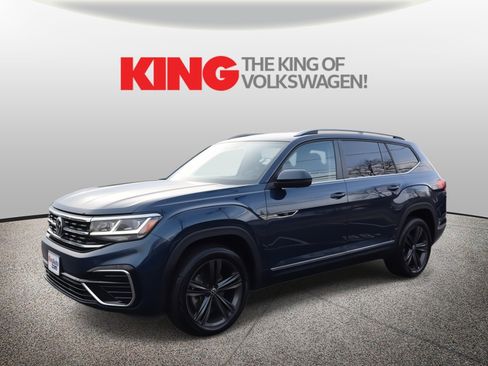 Used 2022 Volkswagen Atlas SEL R-Line image 9