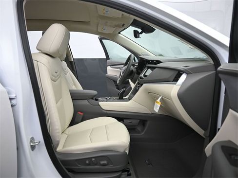 New 2026 Cadillac XT5 Premium Luxury w/ Driver Assist Package image 18