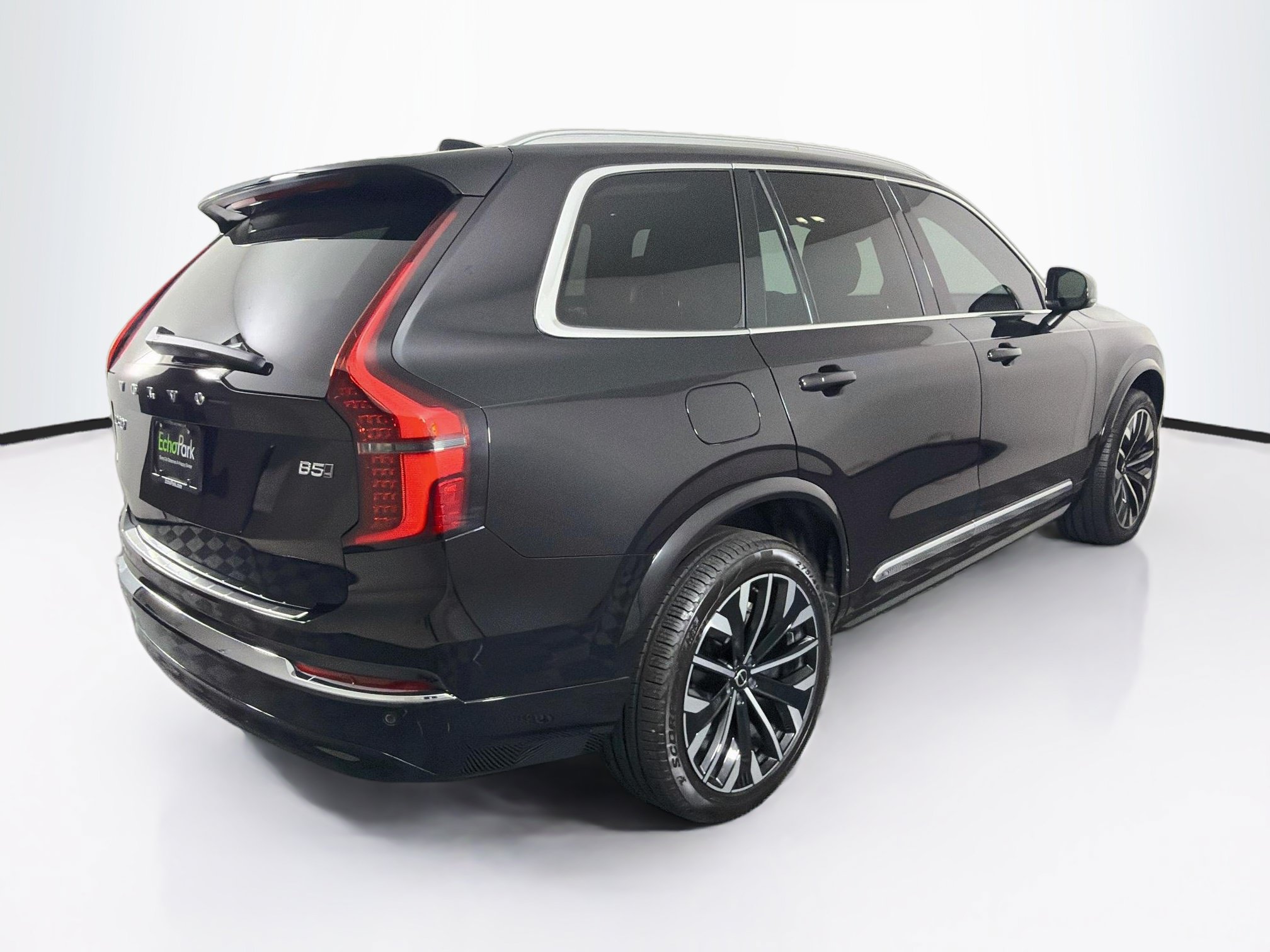 Used 2026 Volvo XC90 B5 Core AWD/4WD image 9