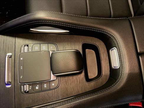 Used 2024 Mercedes-Benz GLE 350 4MATIC image 15