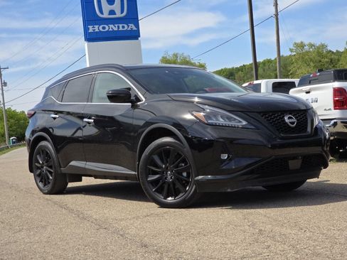 Certified 2024 Nissan Murano SV w/ SV Midnight Edition Package AWD/4WD image 2